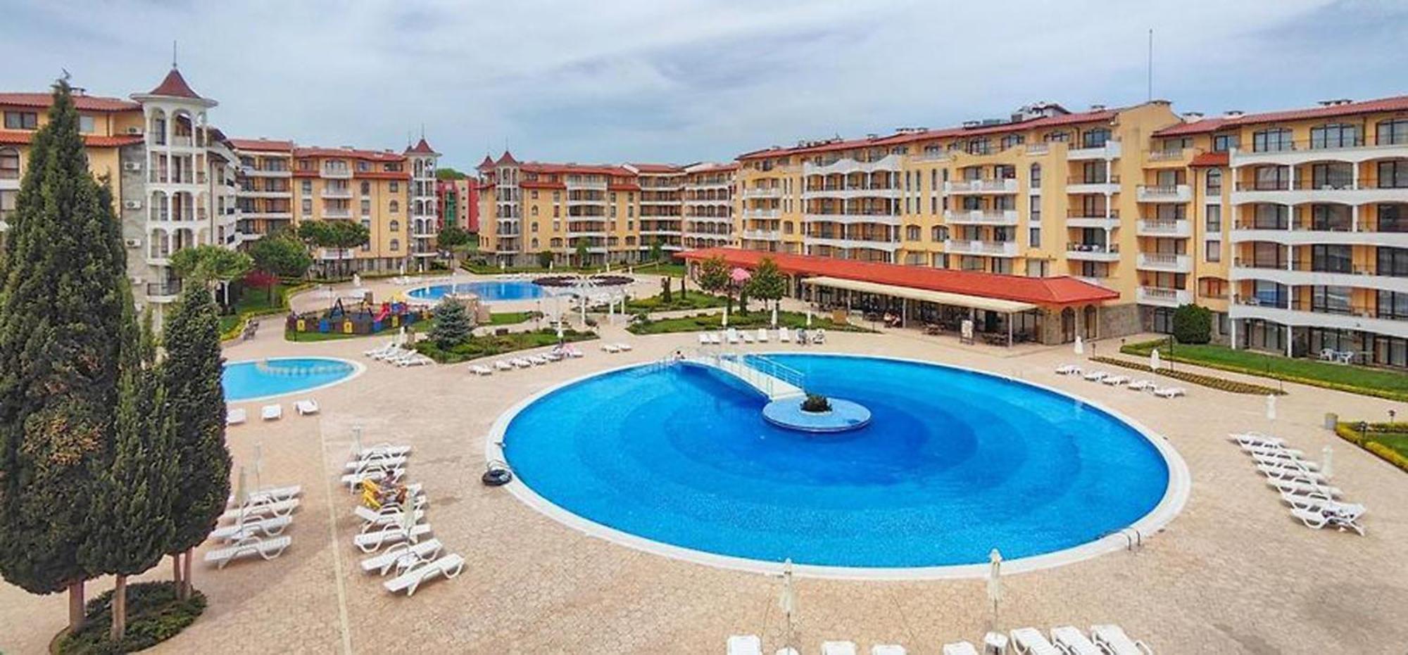 One Bedroom Guest Suite Sunny Beach Ngoại thất bức ảnh